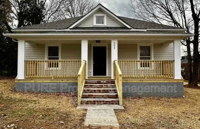 Photo of 504 Westside Dr