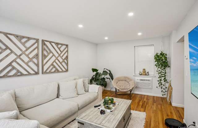 31 Hildreth Place unit: 1