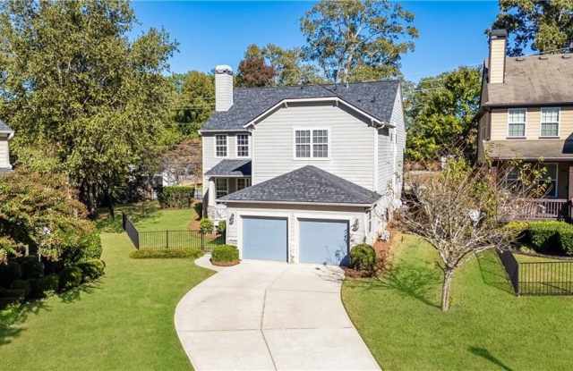 Photo of 1234 King Springs Court SE