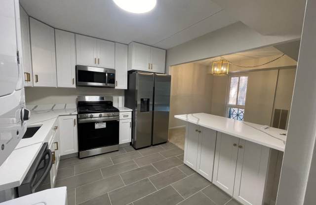 11837 SHIRE Court unit: 22