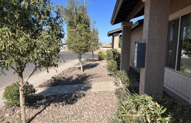 157 W INGLEWOOD Street unit: 3