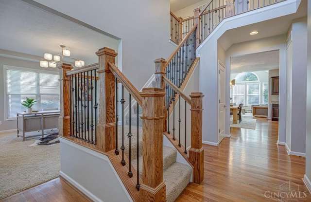 6290 Winding Creek Boulevard