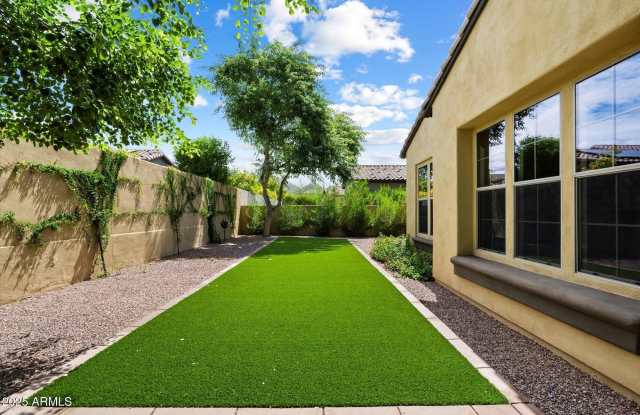 9260 E DESERT VILLAGE Drive