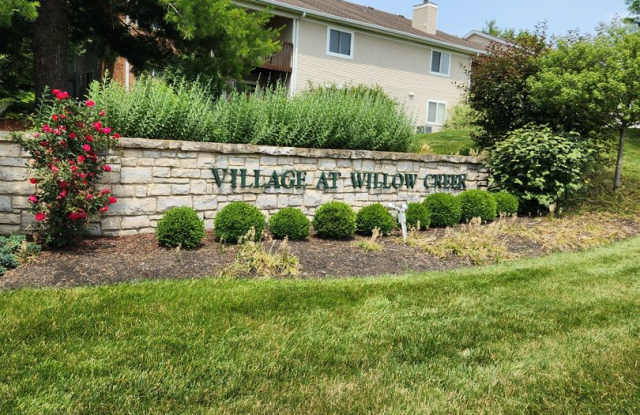 Photo of Great 2 bed 2 bath condo In Centerville