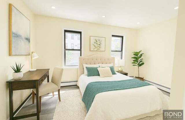 261 Manhattan Avenue