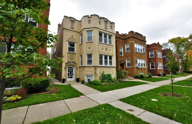 5742 N Maplewood Avenue - 5742 North Maplewood Avenue, Chicago, IL 60659