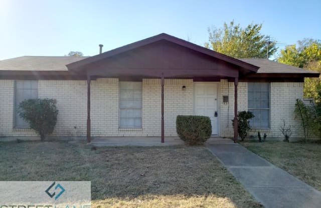 2856 Major Street - 2856 Major Street, Fort Worth, TX 76112