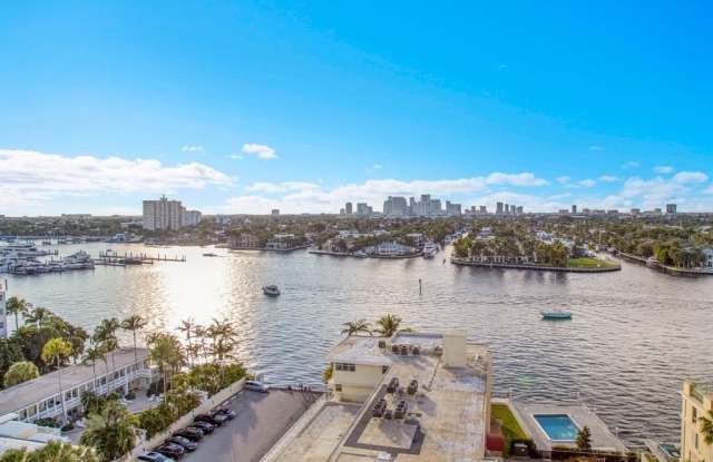 153 N Seabreeze blvd