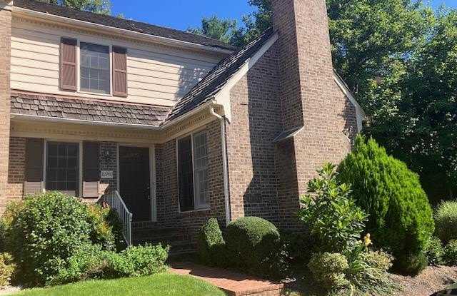 Photo of 10940 BREWER HOUSE Road