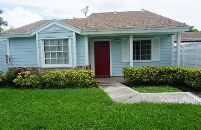 14700 SW 139th Ave - 14700 Southwest 139th Avenue, Country Walk, FL 33186