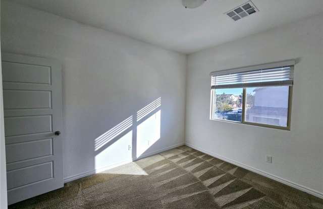 846 Star Estates Avenue