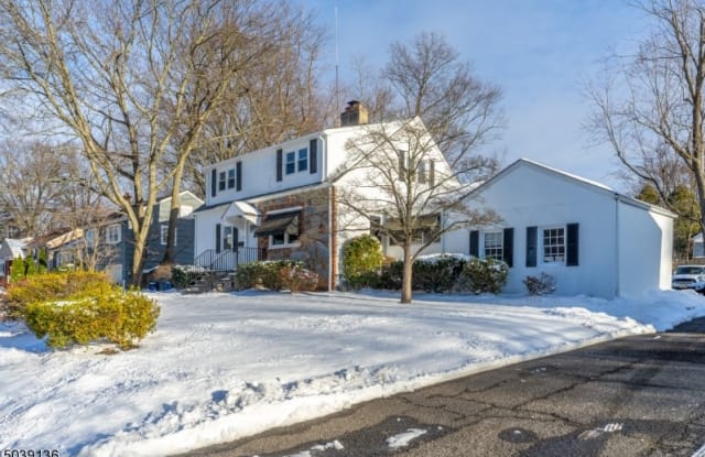 180 MOUNTAIN AVE - 180 Mountain Avenue, North Plainfield, NJ 07060