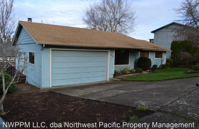 945 Hope Ave NW - 945 Hope Avenue Northwest, Salem, OR 97304