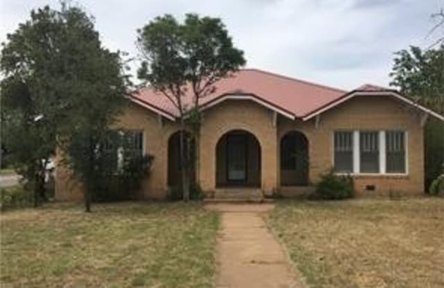 602 E North 16th Street - 602 East North 16th Street, Abilene, TX 79601