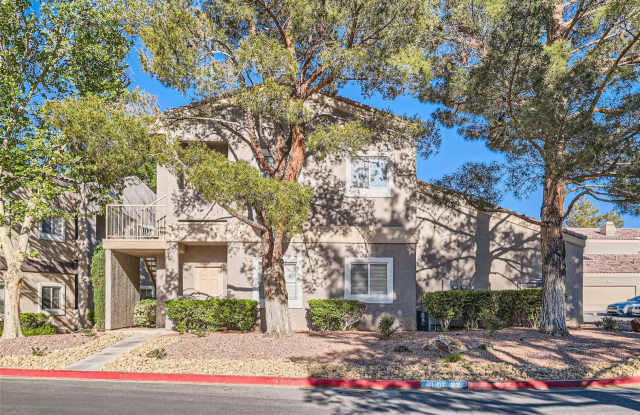 Gorgeous 1-Bedroom Condo in Guard Gated Community! - 5250 South Rainbow Boulevard, Spring Valley, NV 89118