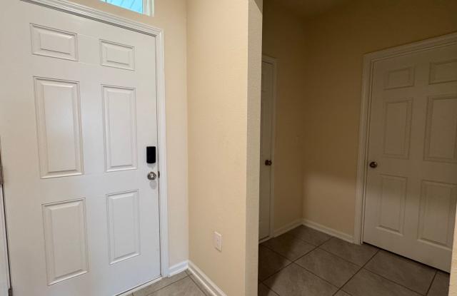 Modern 3 Bed 2.5 Bath Townhome. Garage. Lanai. Amenities. Pet Friendly. Lawn Care Included! Application Fee and Lease Fee Waived!