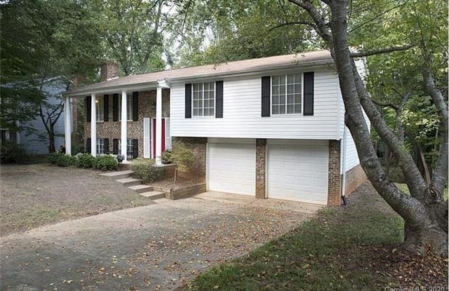 6609 Morganford Road - 6609 Morganford Road, Charlotte, NC 28211