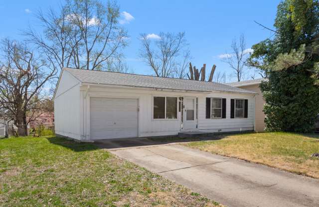 12332 Santa Maria Dr