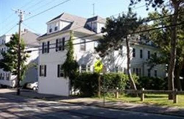 227 Standish Ave - 227 Standish Avenue, North Plymouth, MA 02360