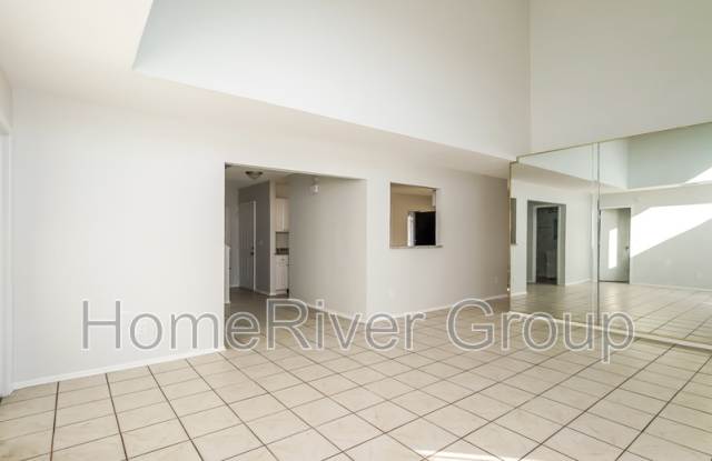 153 Chicago Woods Cir