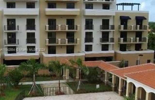 8440 SW 8th St