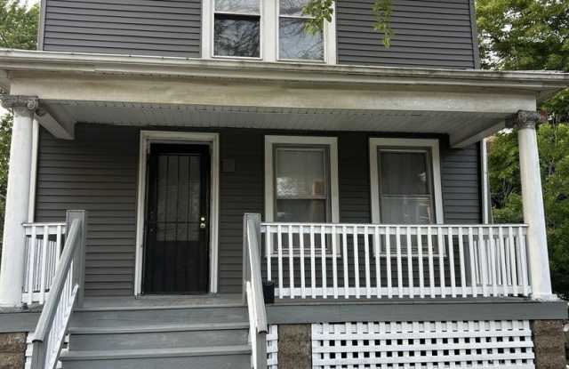 2718 E 78th Street