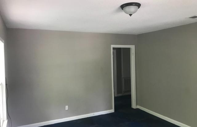 ***4 Bedroom / 2 Bathroom Home for Rent in Columbus, GA