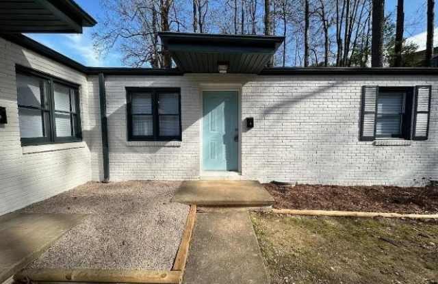 Photo of 2702 Cartier Drive