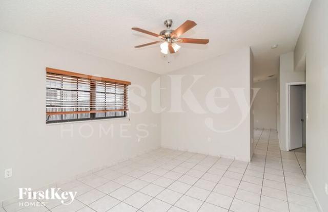 2736 West 72nd Street