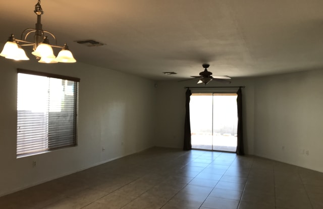 9415 E Grapevine Spring Plaza - 9415 East Grapevine Spring Place, Tucson, AZ 85710