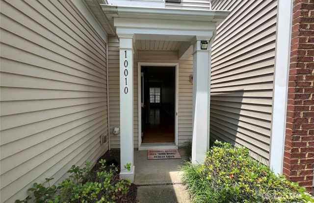 10010 Blakeney Preserve Drive