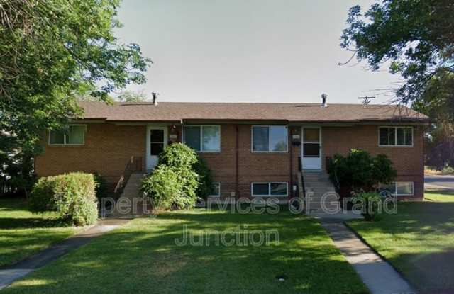 1362 Elm Avenue