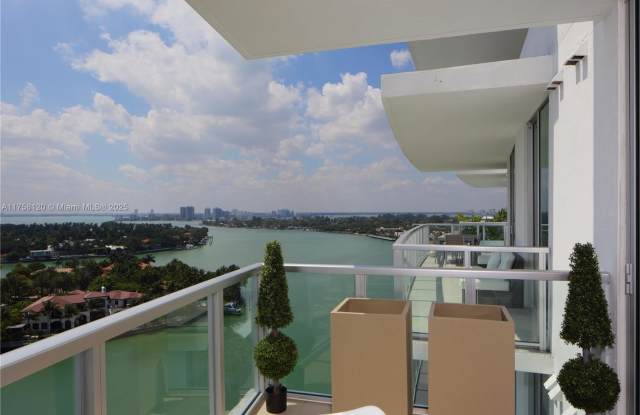 6700 Indian Creek Dr