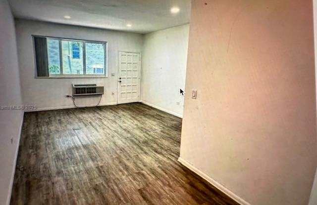 Photo of 9056 Collins Ave