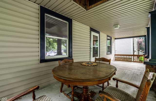 4658 Hinesley Avenue