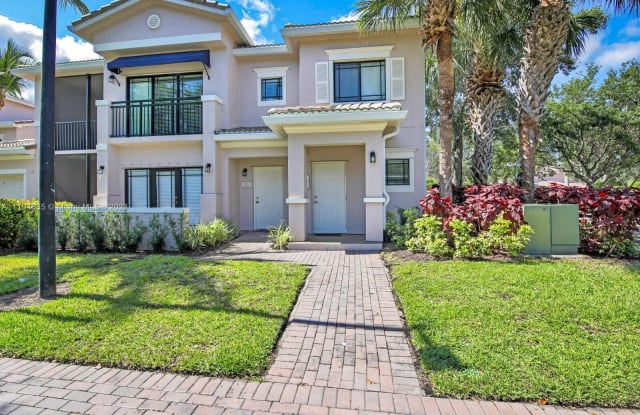 2801 Sarento Pl
