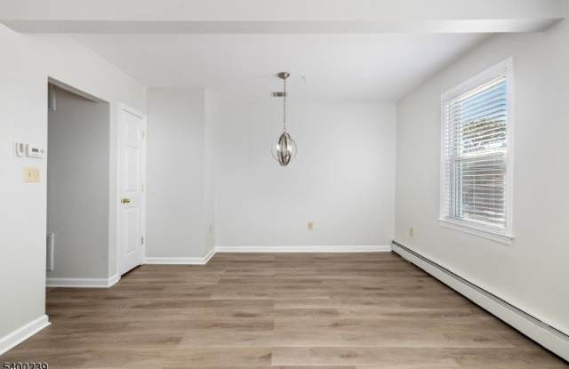 Photo of 534 Boulevard