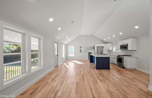 656 Locust Grove Road