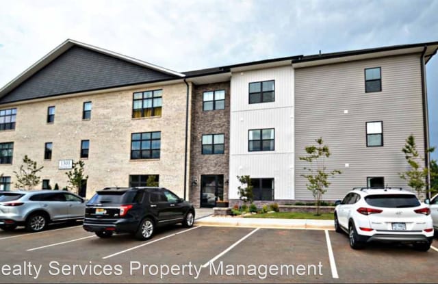 1301 Stoney Ridge Blvd #106 - 1301 Stoney Ridge Blvd Unit 106, Forest, VA 24551