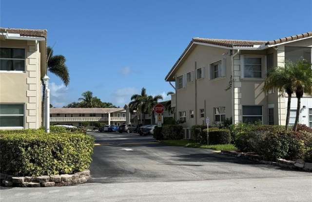 Photo of 2115 NE 42nd Ct