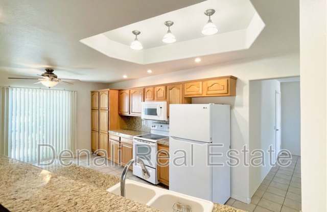 16626 N Orchard Hills Dr