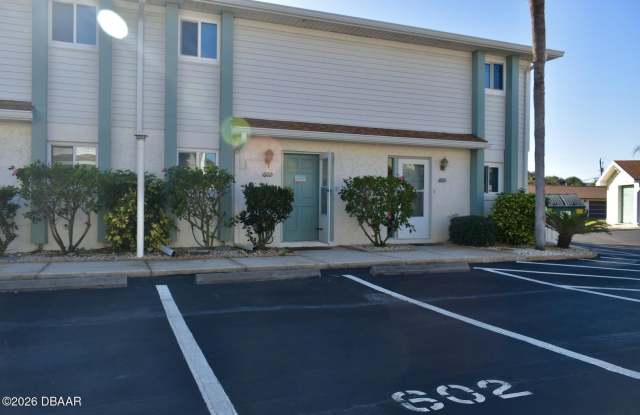 4790 S Atlantic Avenue unit: F602