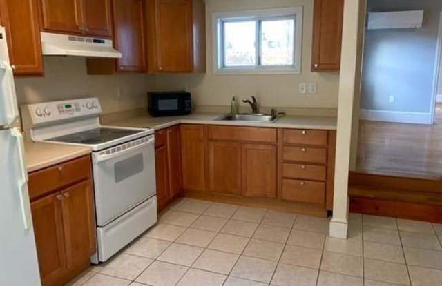 Photo of 104 West Emerson