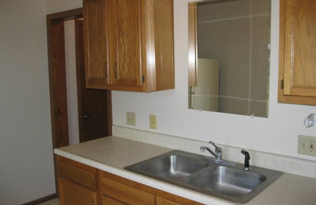 314 W Jackson St - 3