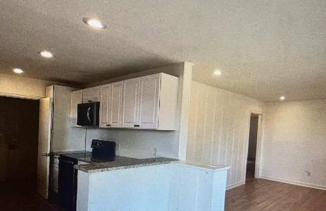 Newly 2 Bedroom Remolded Home Inglenook Area