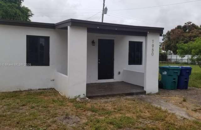 Photo of 1950 Rutland St