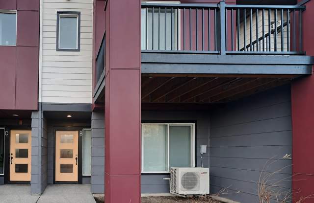 23709 7th Ave Se