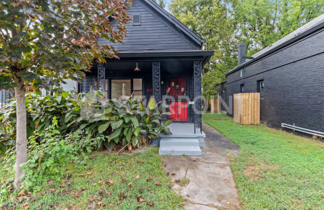 Photo of 2631 Northwestern Parkway