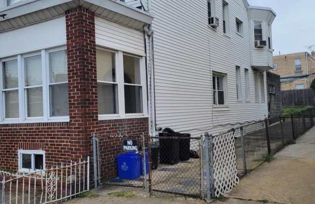 6706 TORRESDALE AVENUE