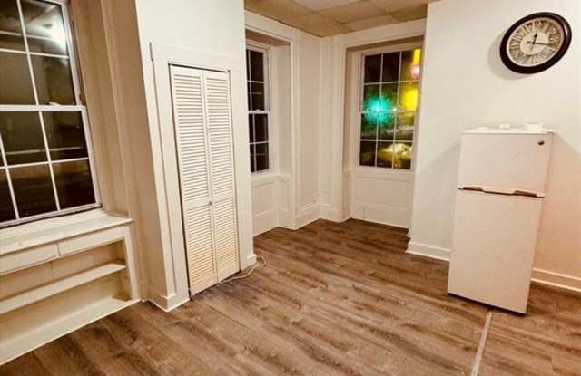 474 County St unit: 2